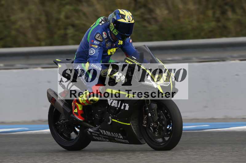 /02 29.01.-02.02.2024 Moto Center Thun Jerez/Gruppe schwarz-black/136